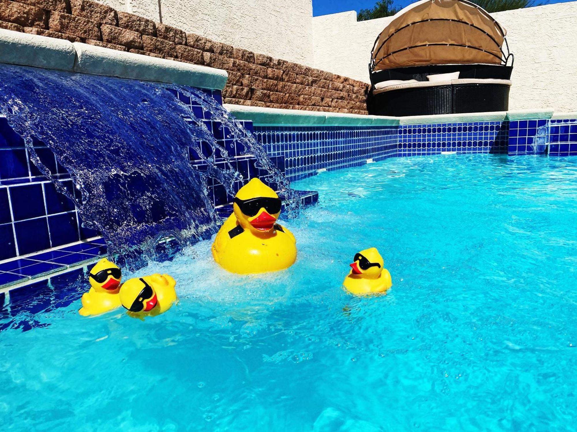 הוילה לאס וגאס Amazing Heated Pool And Private Hot Tub 3Br In Heart Of Lv מראה חיצוני תמונה