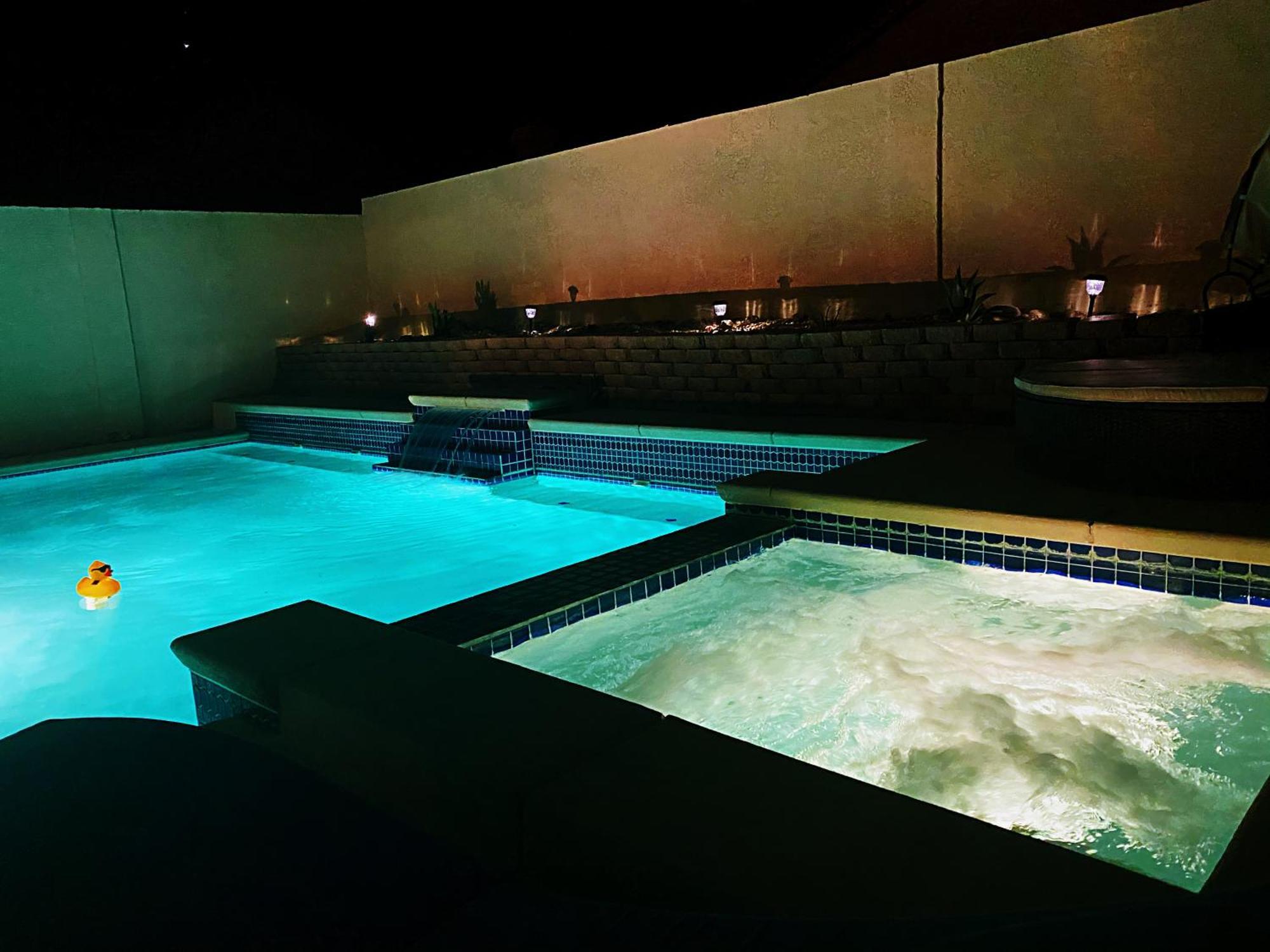 הוילה לאס וגאס Amazing Heated Pool And Private Hot Tub 3Br In Heart Of Lv מראה חיצוני תמונה