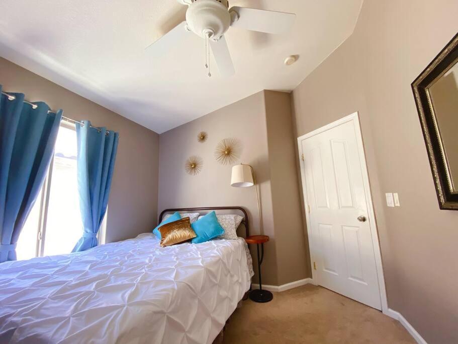 הוילה לאס וגאס Amazing Heated Pool And Private Hot Tub 3Br In Heart Of Lv מראה חיצוני תמונה