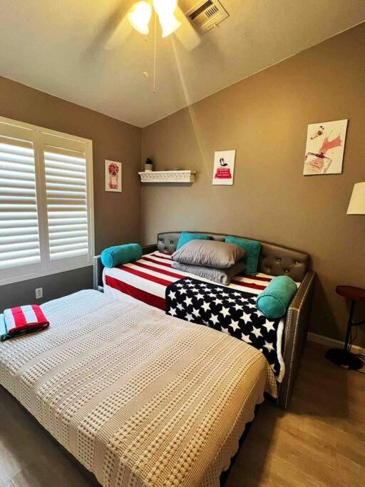 הוילה לאס וגאס Amazing Heated Pool And Private Hot Tub 3Br In Heart Of Lv מראה חיצוני תמונה